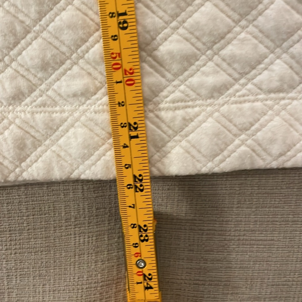 Loft polyester cotton quilted pattern puff sleeve… - image 7